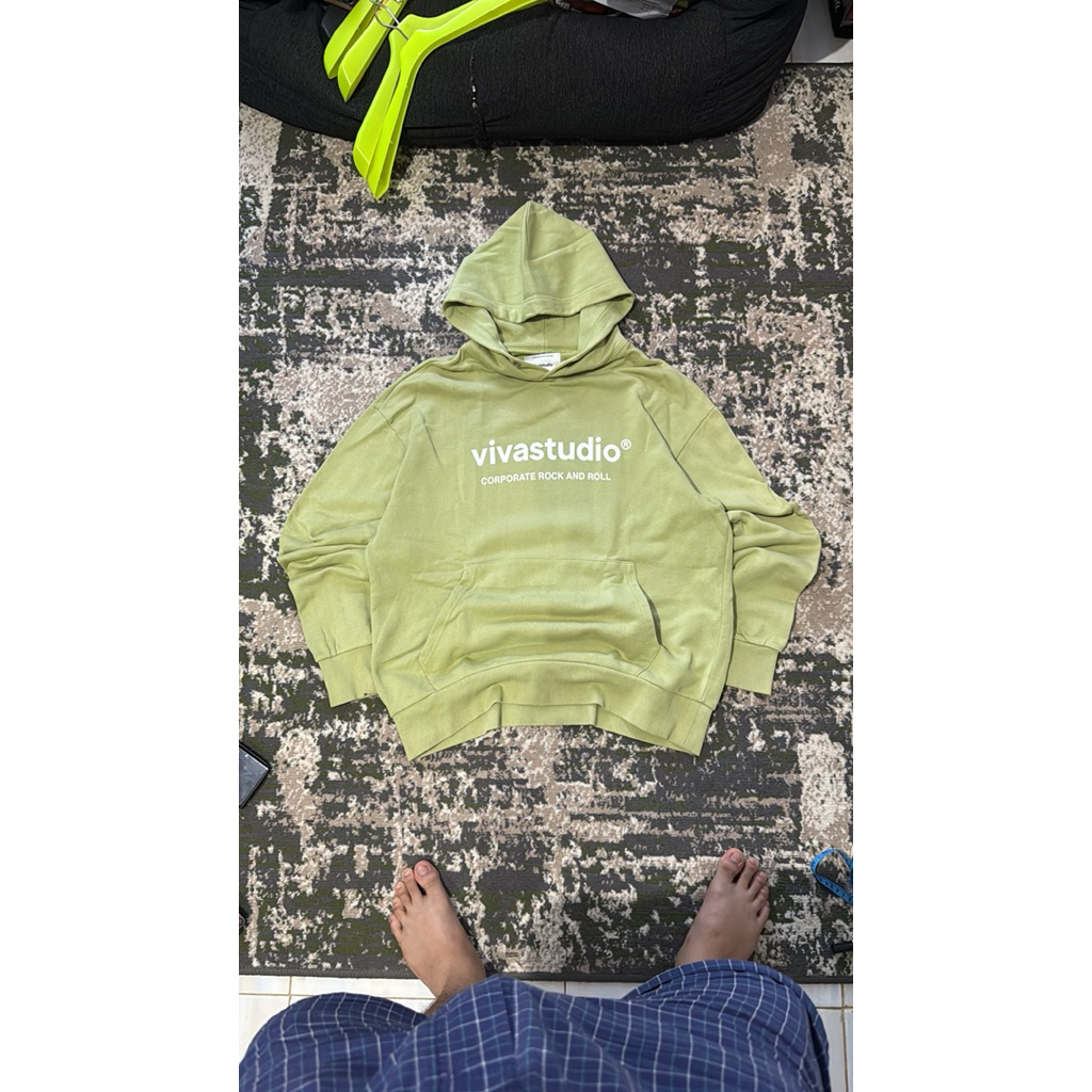 hoodie vivastudio sz XL