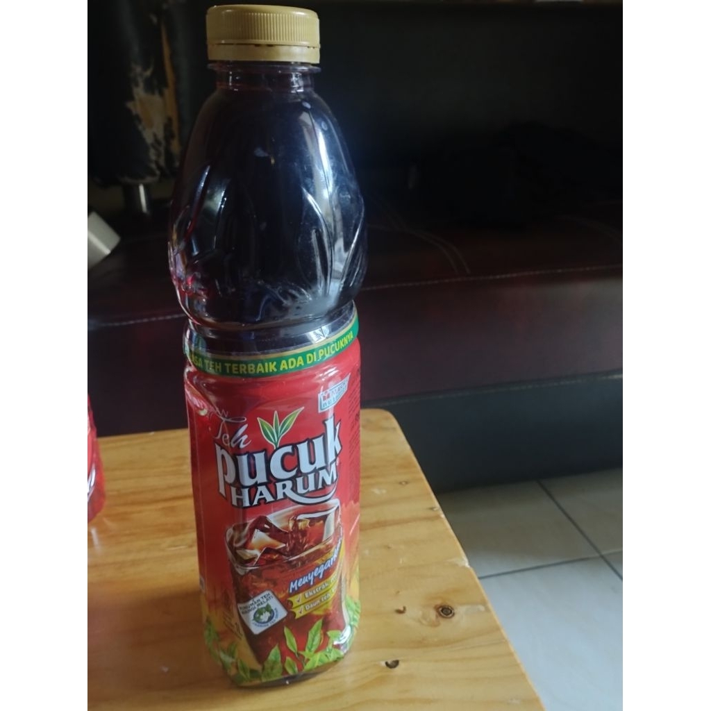 Teh Pucuk Harum Botol 1 Liter - Rasa Alami, Kemasan Praktis, Ekstra Hemat