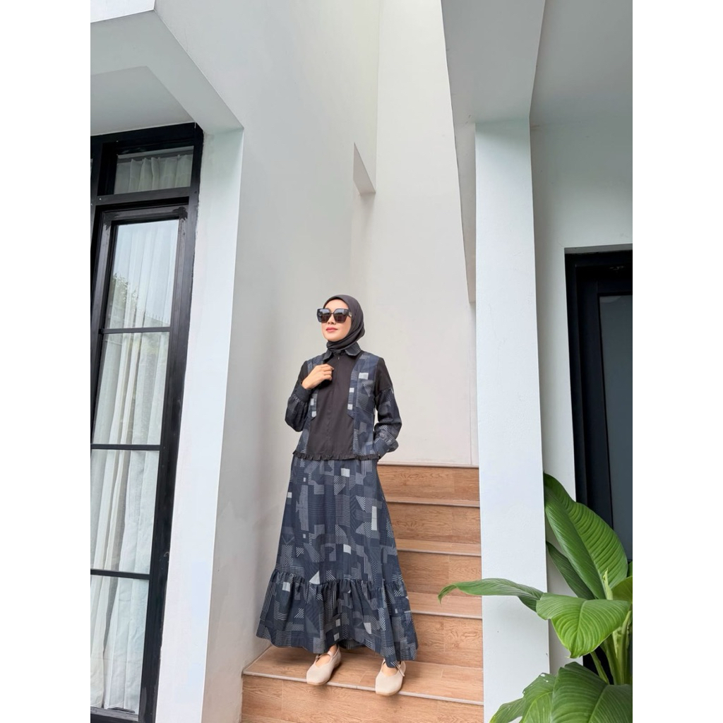 Korina RAQUEL midi dress