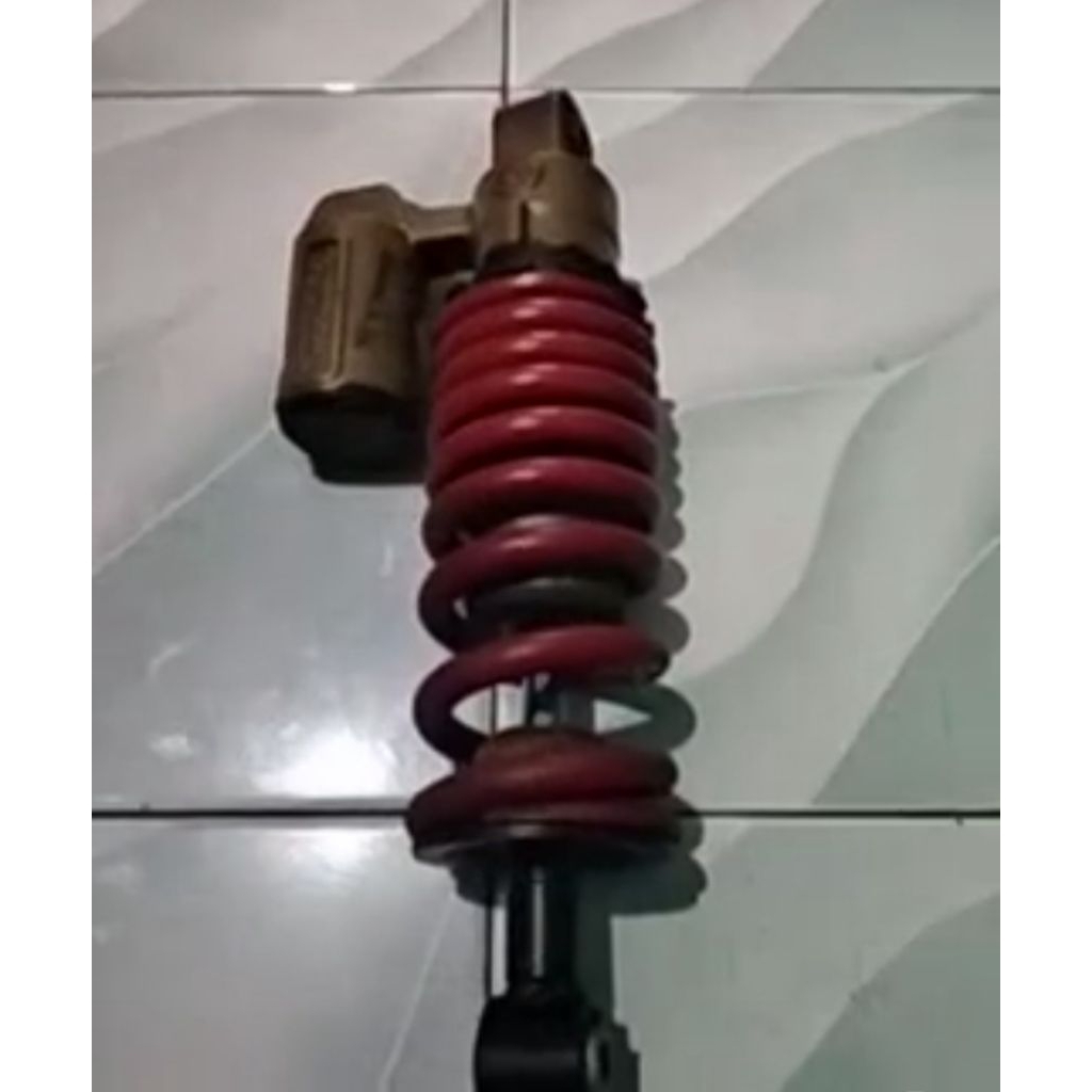 shock belakang ns200 kawasaki