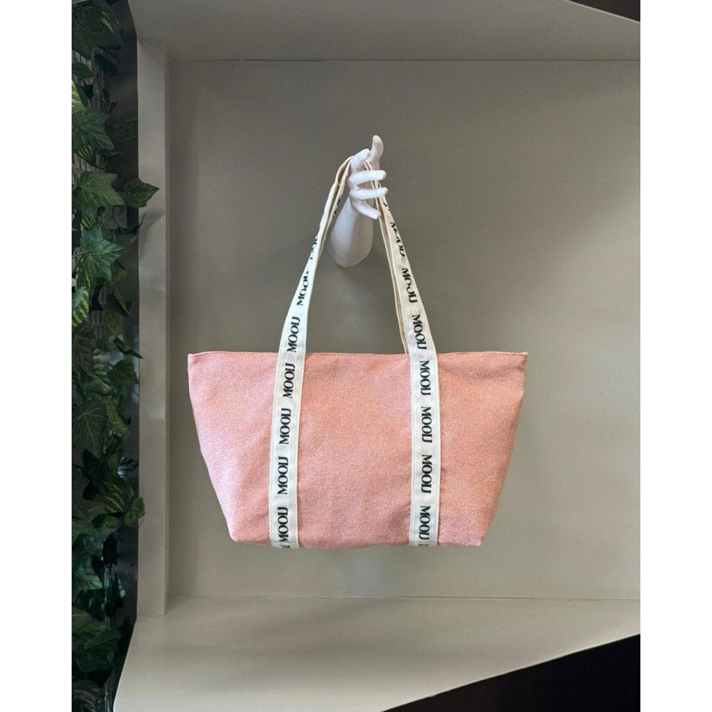 Mooij Tote Bag Ariel