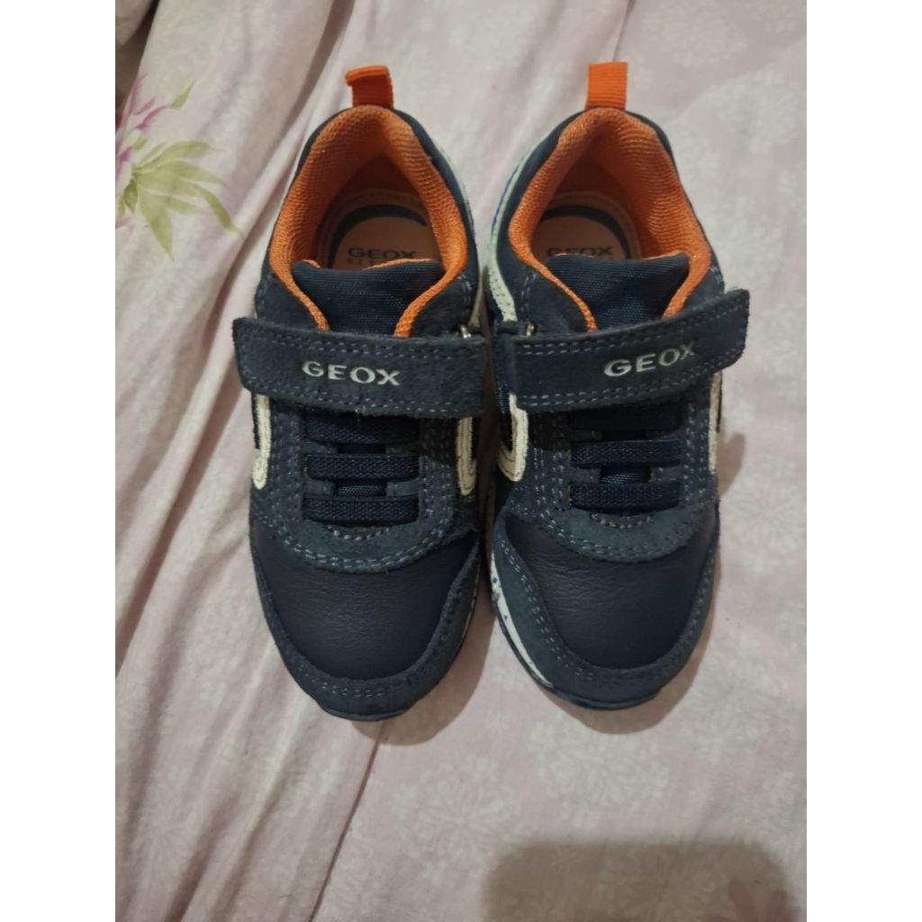 Sepatu Anak Geox Original Italia Preloved Branded