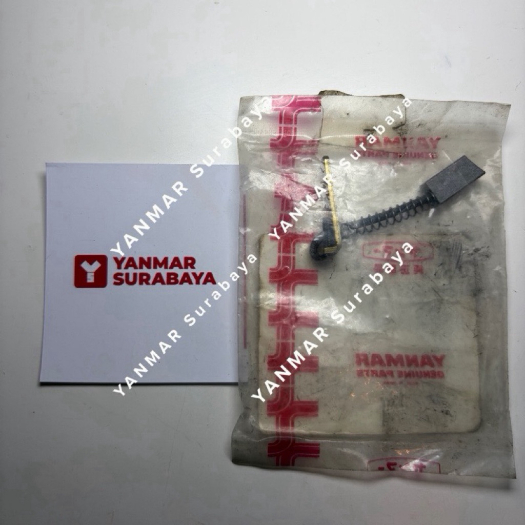 Carbon brush Yanmar L40 L60 L90 183820-74220 Original