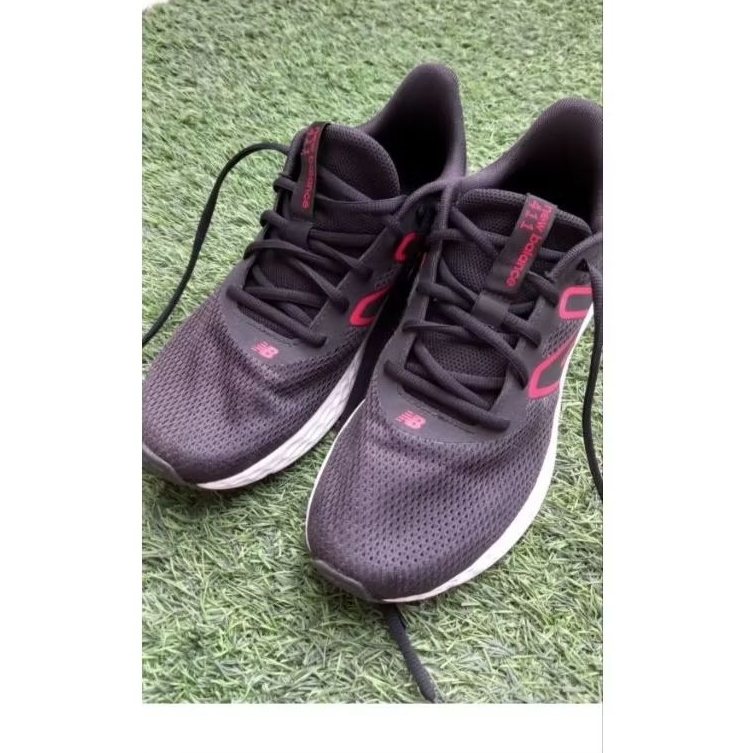 Sepatu New Balance Ori