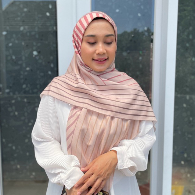 HANANIA LITE - SIMPLE ABSTRAK STRIPE SERIES | VOAL MOTIF PRINTING SIZE 120CM JUMBO 140CM SYARI KHIMA