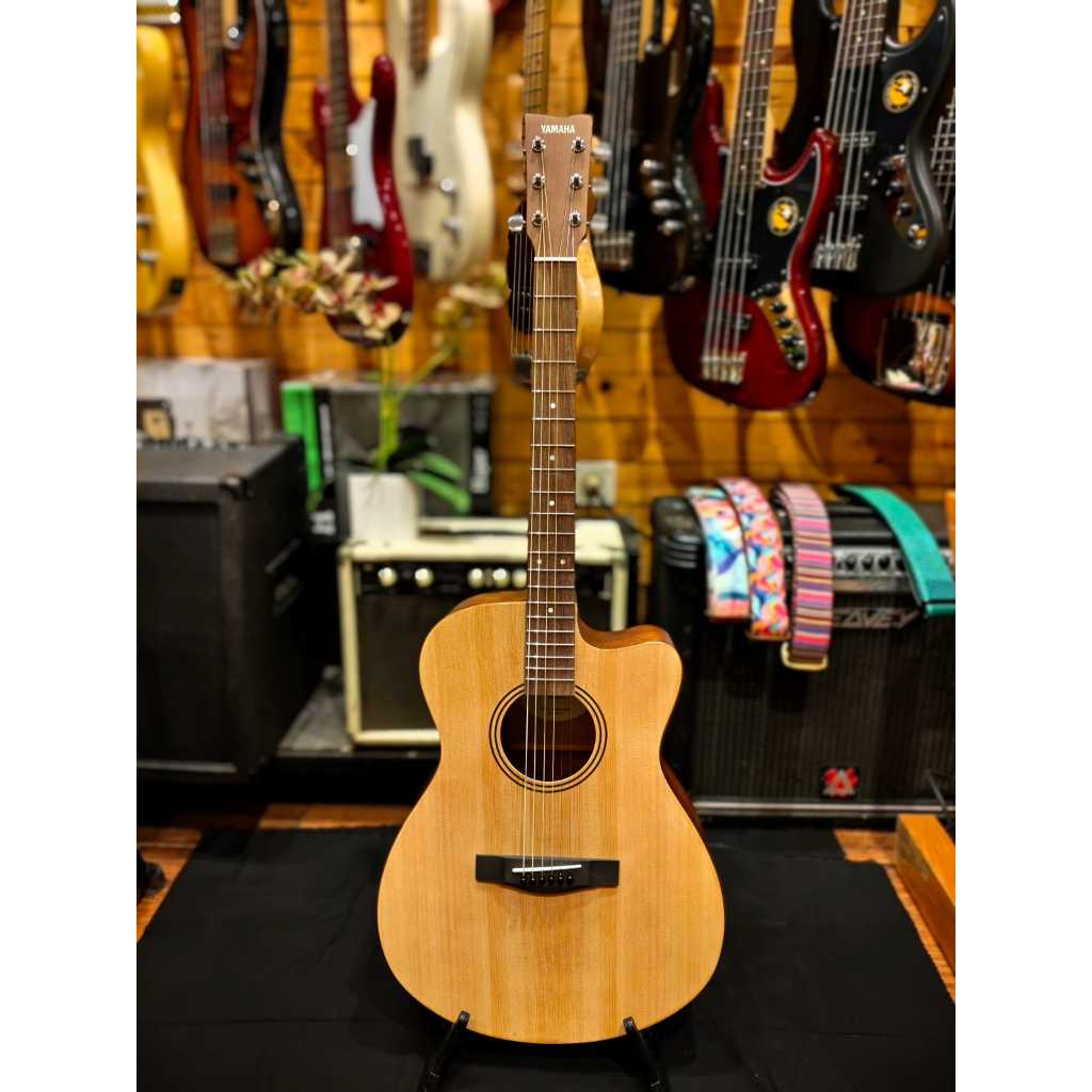 YAMAHA FS400C ACOUSTIC GUITAR/YAMAHA FS400C ACOUSTIC GUITAR