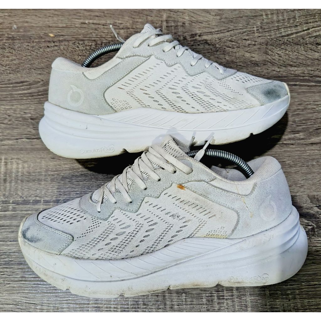 Sepatu Running Lari Joging Ortus Eight Hyperblast Encore SL Second / Bekas / Pre Loved