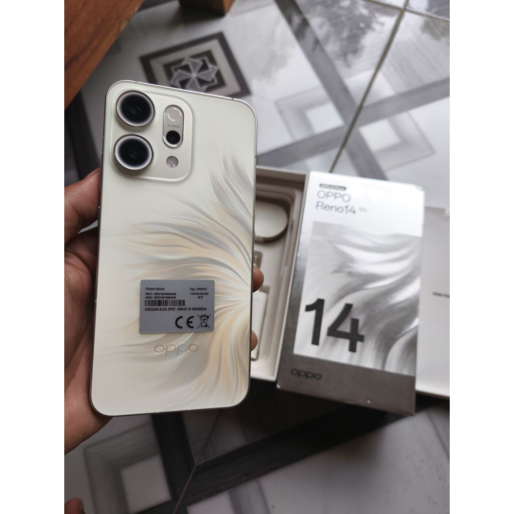 Oppo Reno 14 5G 12/256 second like new