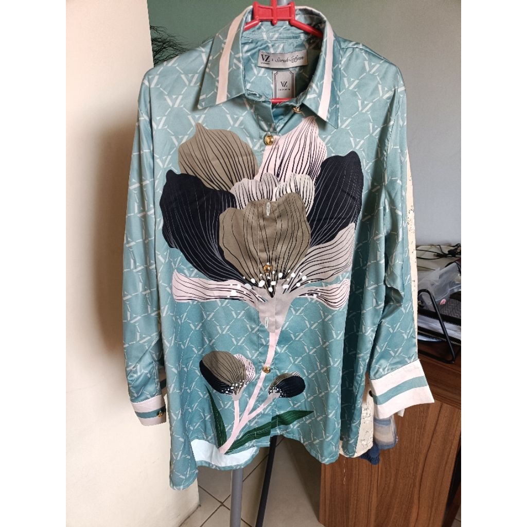 kemeja VZ x sarsof preloved