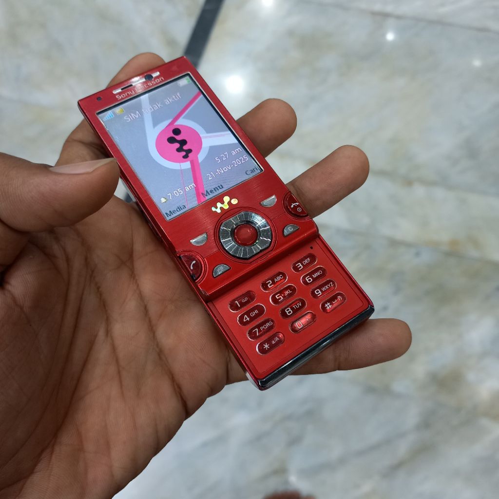 SONY ERICSSON W995