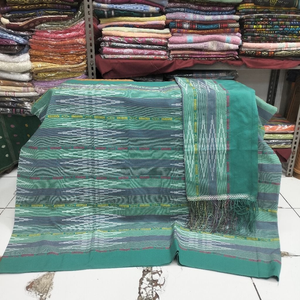SARUNG+SELENDANG HARUNGGUAN WARNA HIJAU EMERALD