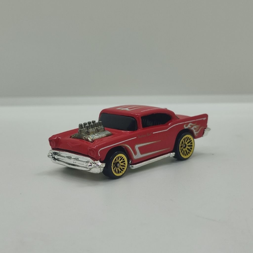 LOOSE Diecast Hot Wheels '57 CHEVY GOLD LW Mainan Anak Mobilan Murah Lelang Hotwheels Classic 1999 C
