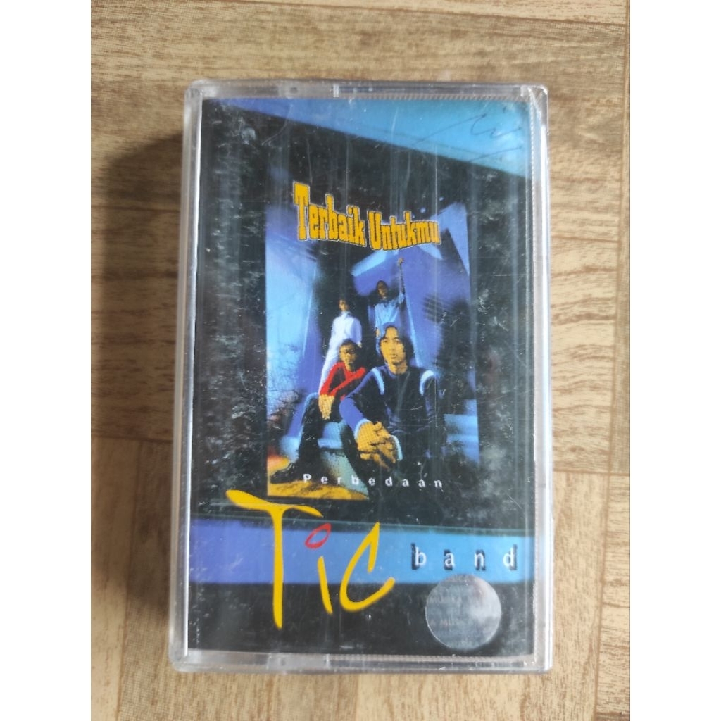kaset pita TIC band "terbaik untukmu"