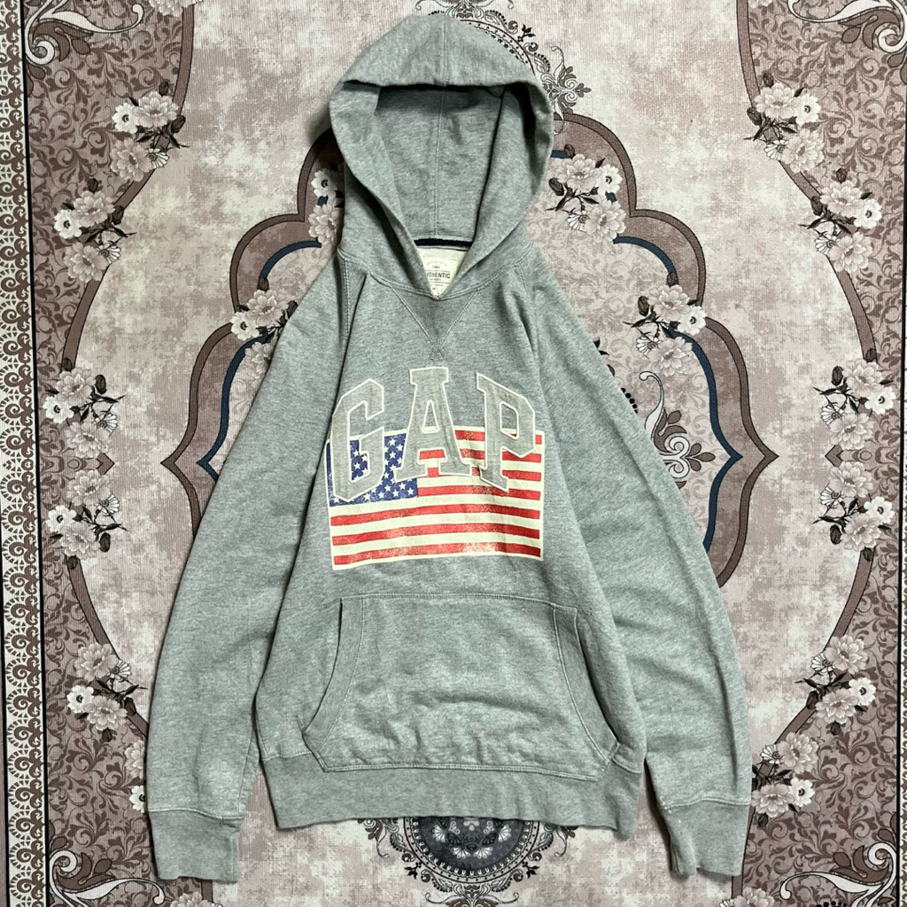 GAP Flag Hoodie size M 100% Original ( Seperti baru )