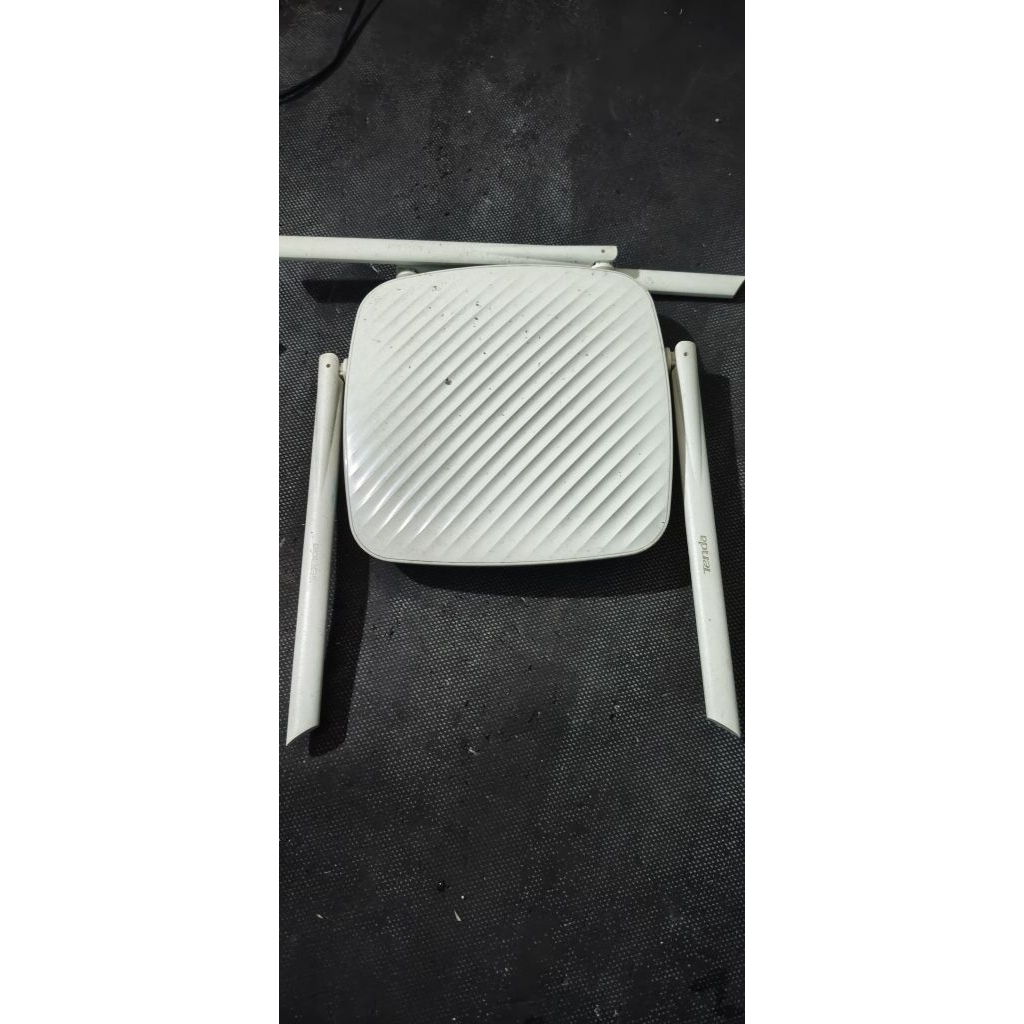 router tenda 600mbps