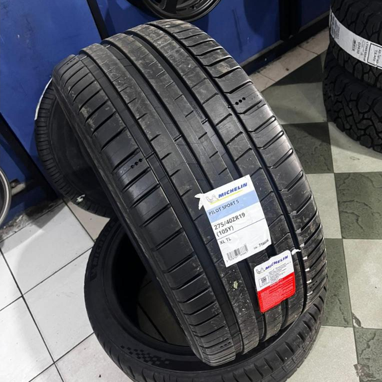 Ban Mobil Michelin Pilot Sport 5 Ring 19 275 40 R19 High Quality
