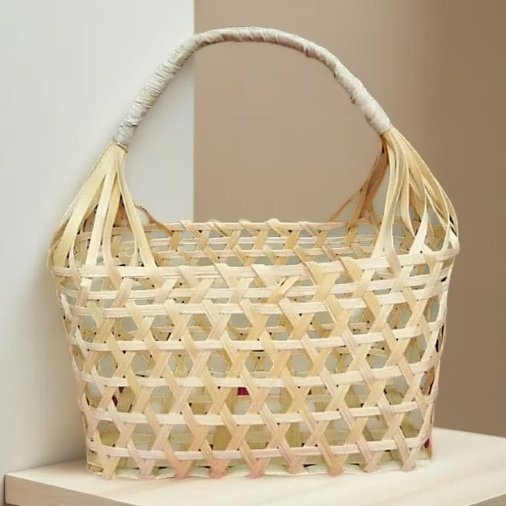 Tas bambu atau parsel bambu