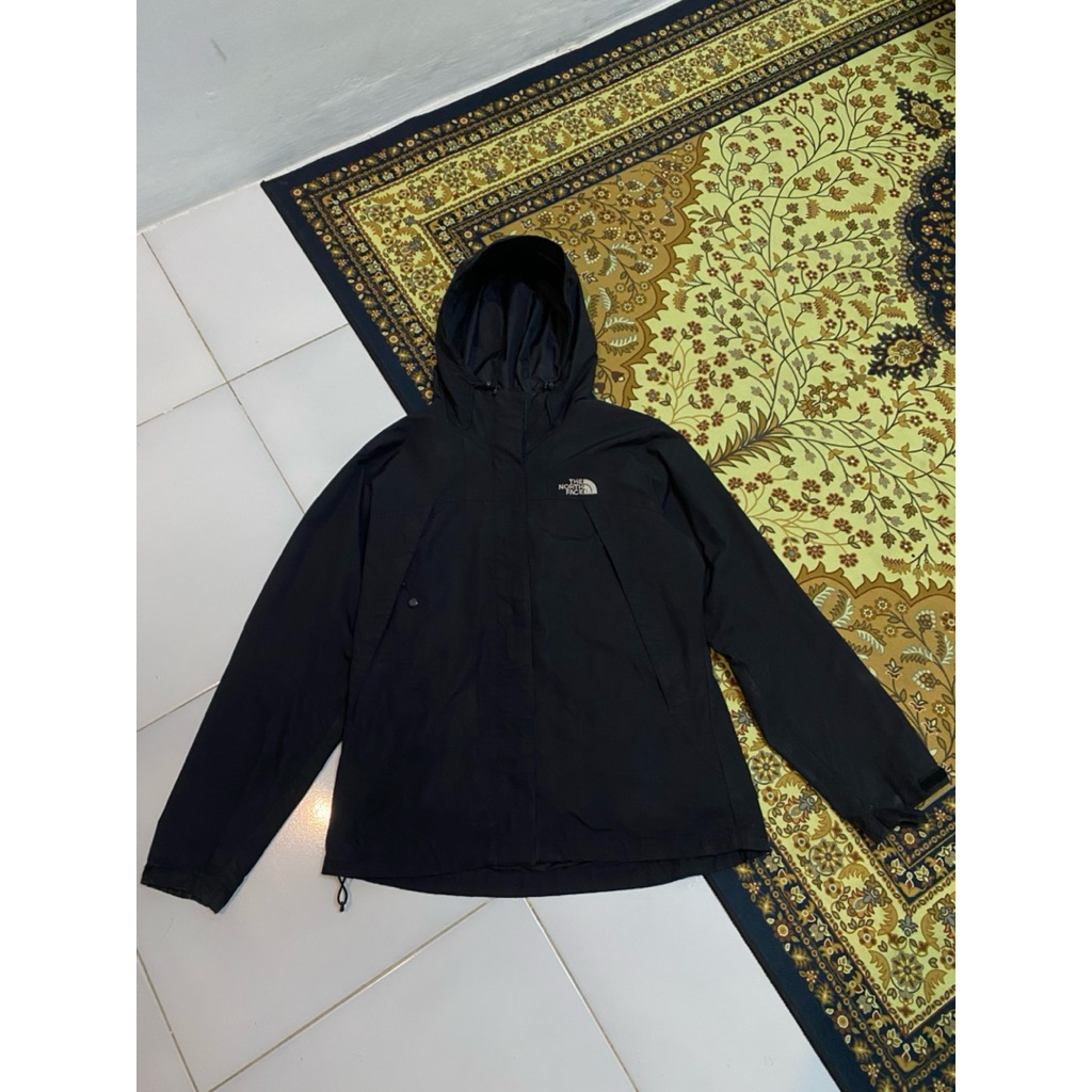 TNF MP3 Saku dada