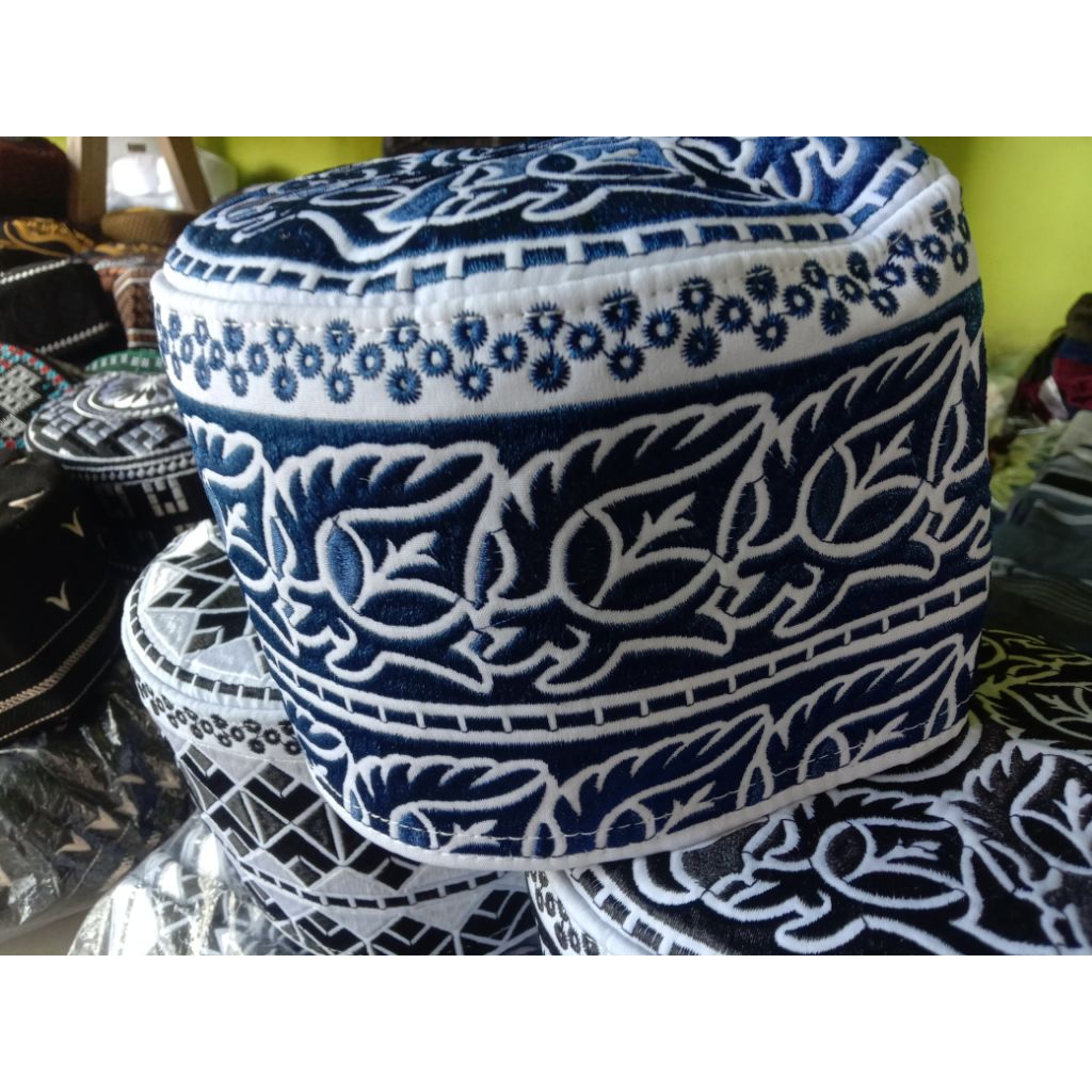 SONGKOK OMAN BANGLADESH PREMIUM ANAK2