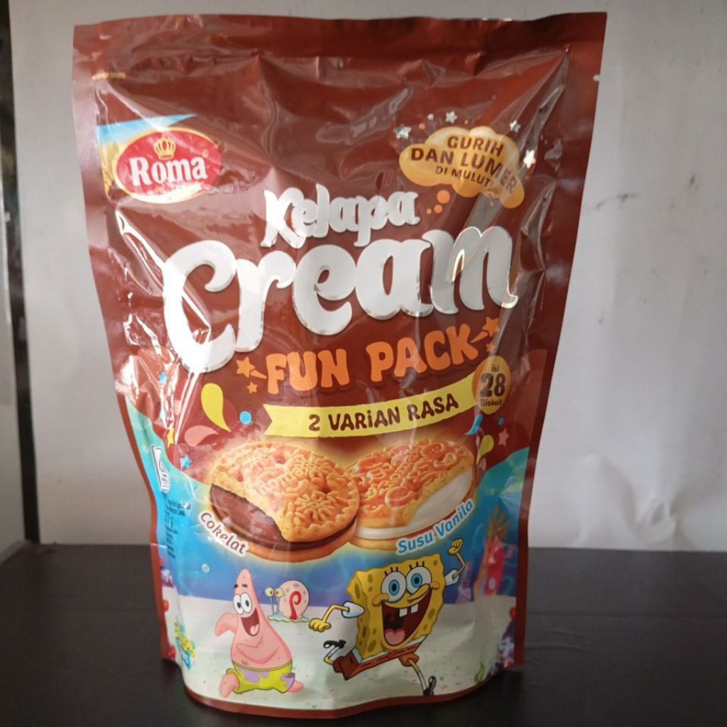 Roma Kelapa Cream Rasa Coklat Fun Pack isi 28 pcs