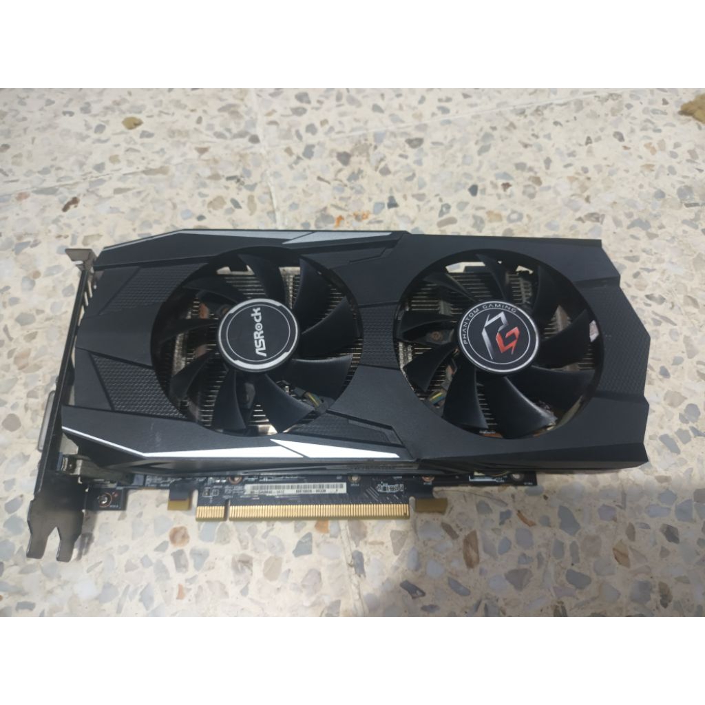 asrock rx 580 8gb phantom gaming