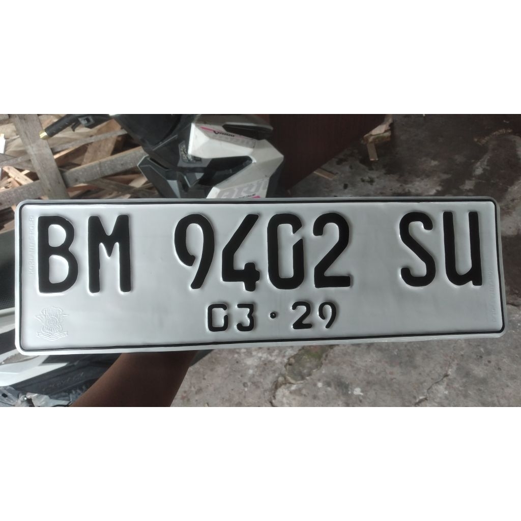 KALENG MOBIL BM FULL CAT RAPIH