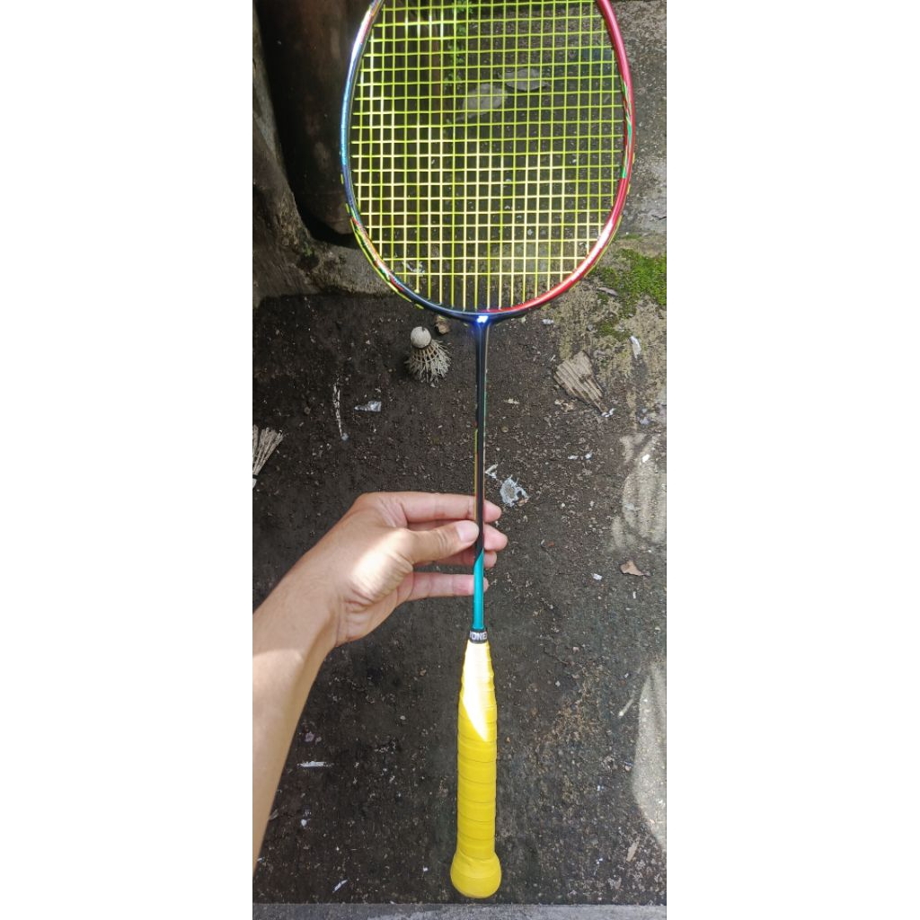Yonex astrox 88D Dominate