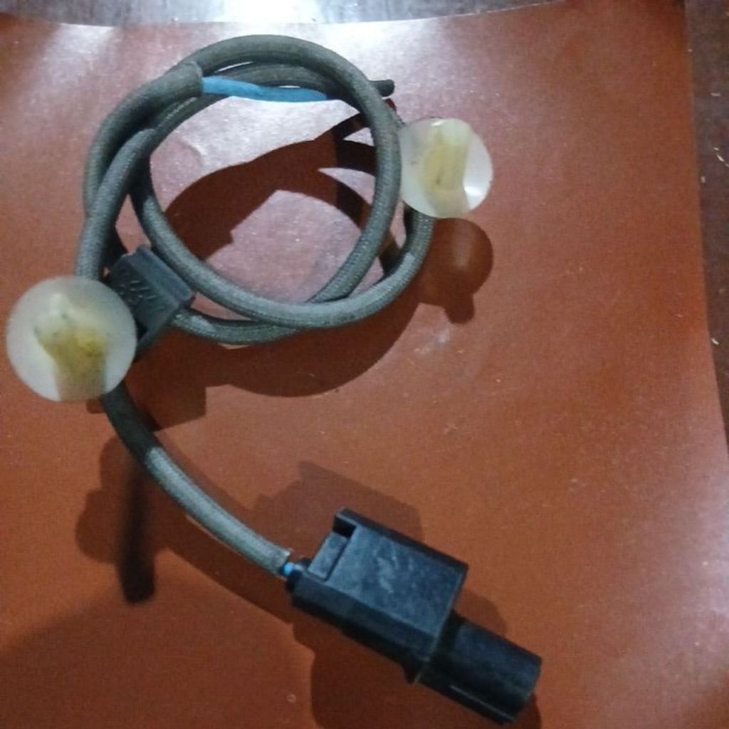 SOKET DINAMO AC MOBIL UNIVERSAL