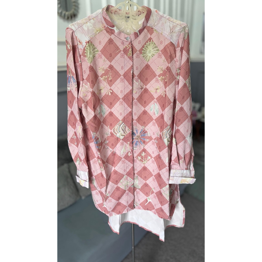 New daria top buttonscarves x riamiranda