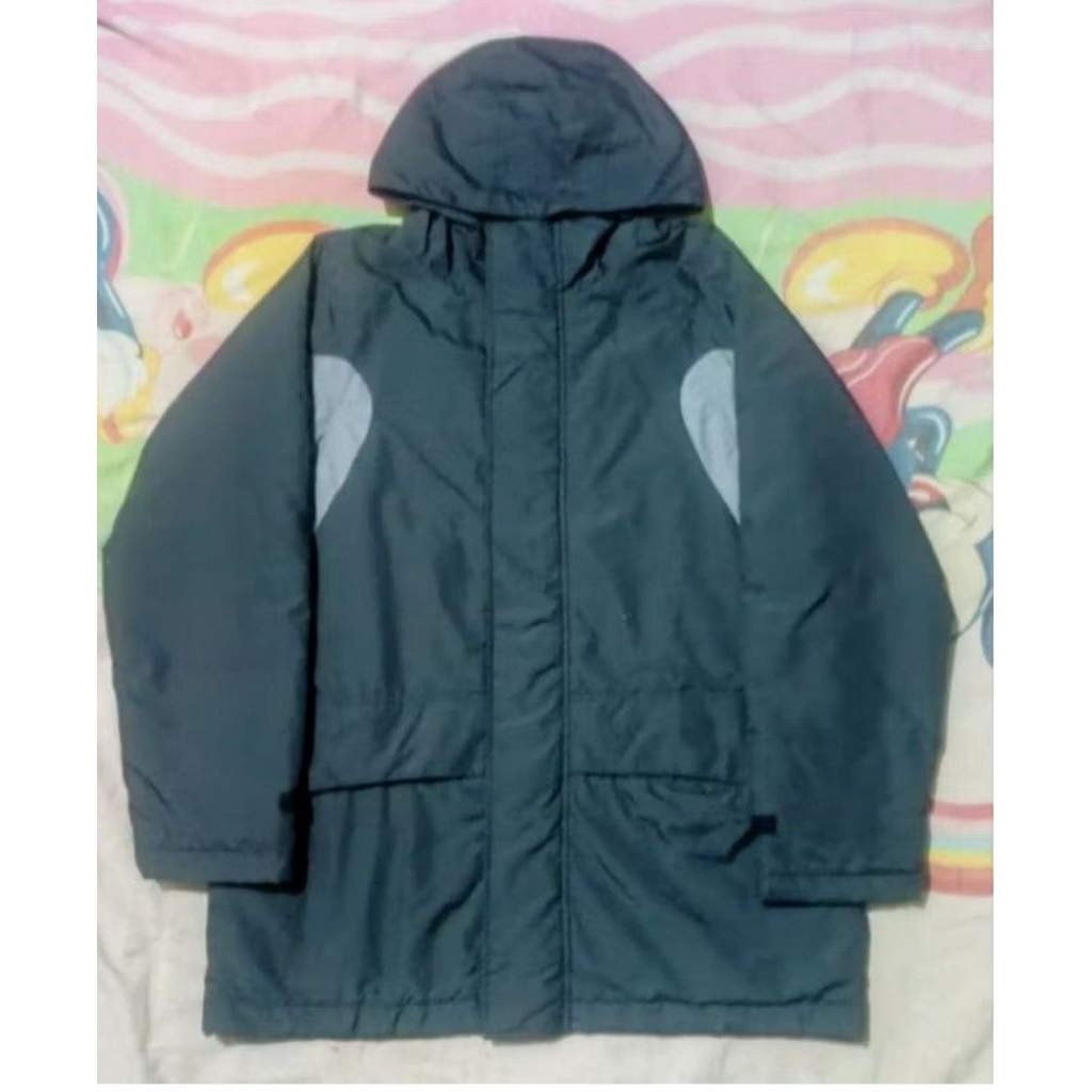 Jaket Outdoor Mountain Parka UNIQLO Gorpcore Black