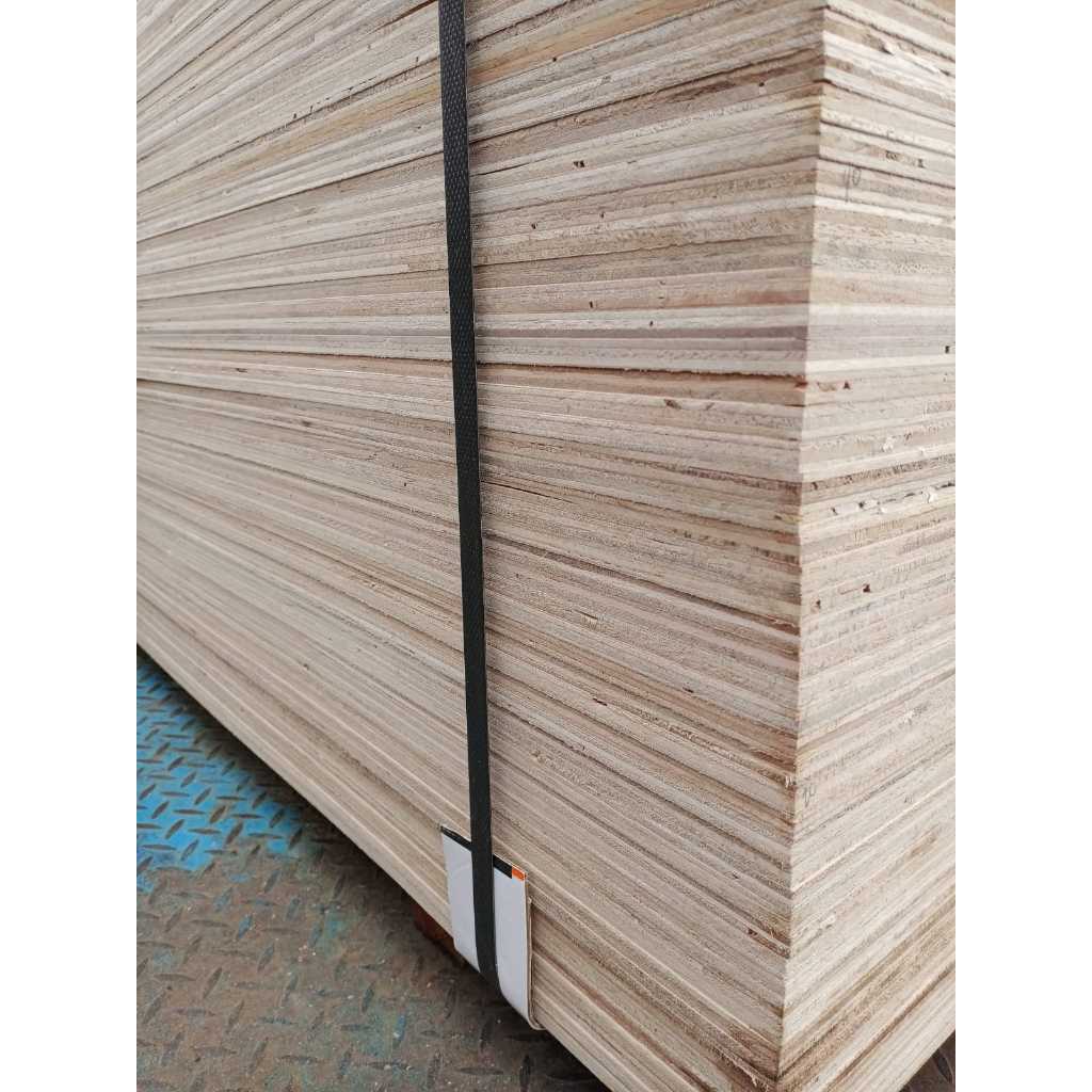 Triplek 18mm 4X8 MC UTY A Ukuran 122 x 244cm