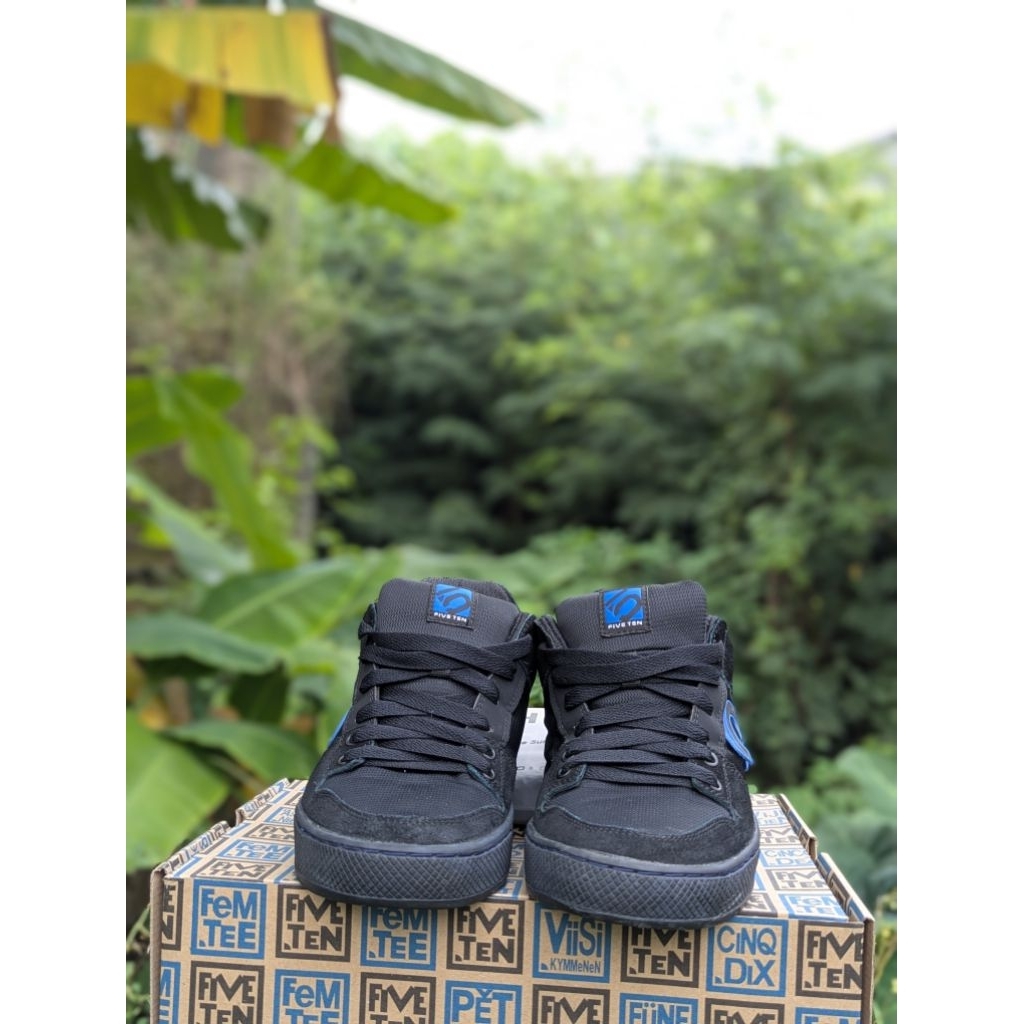 Sepatu Sepeda Downhill Five Ten Freerider