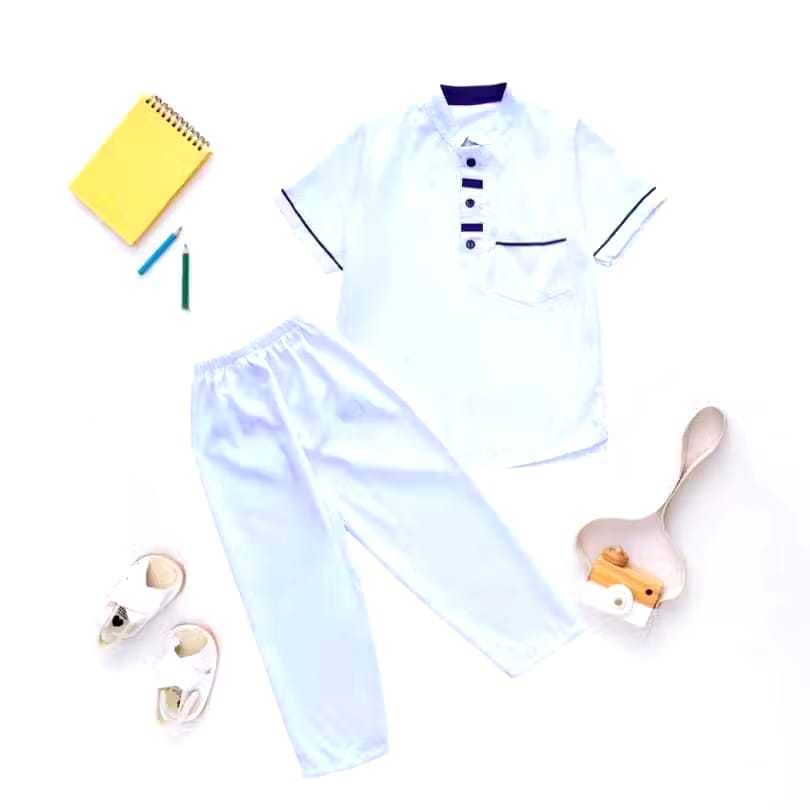 Baju Koko Anak Laki Kombinasi Warna Hitam Putih Setelan Muslim Modis untuk Ngaji & Lebaran Kurta