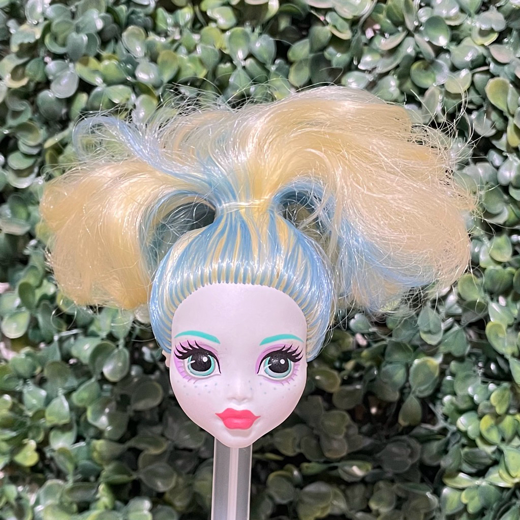 Kepala Boneka Monster High / MH