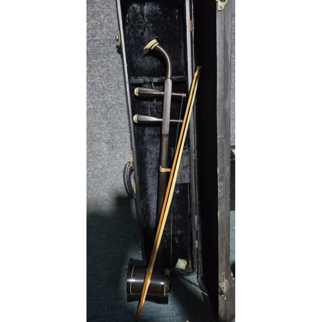 alat musik gesek gaohu suzhou luthier chongrui