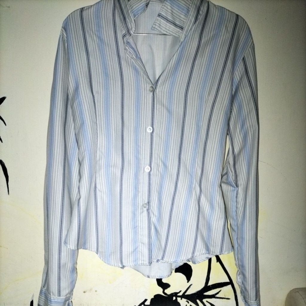 preloved kemeja salur fit body