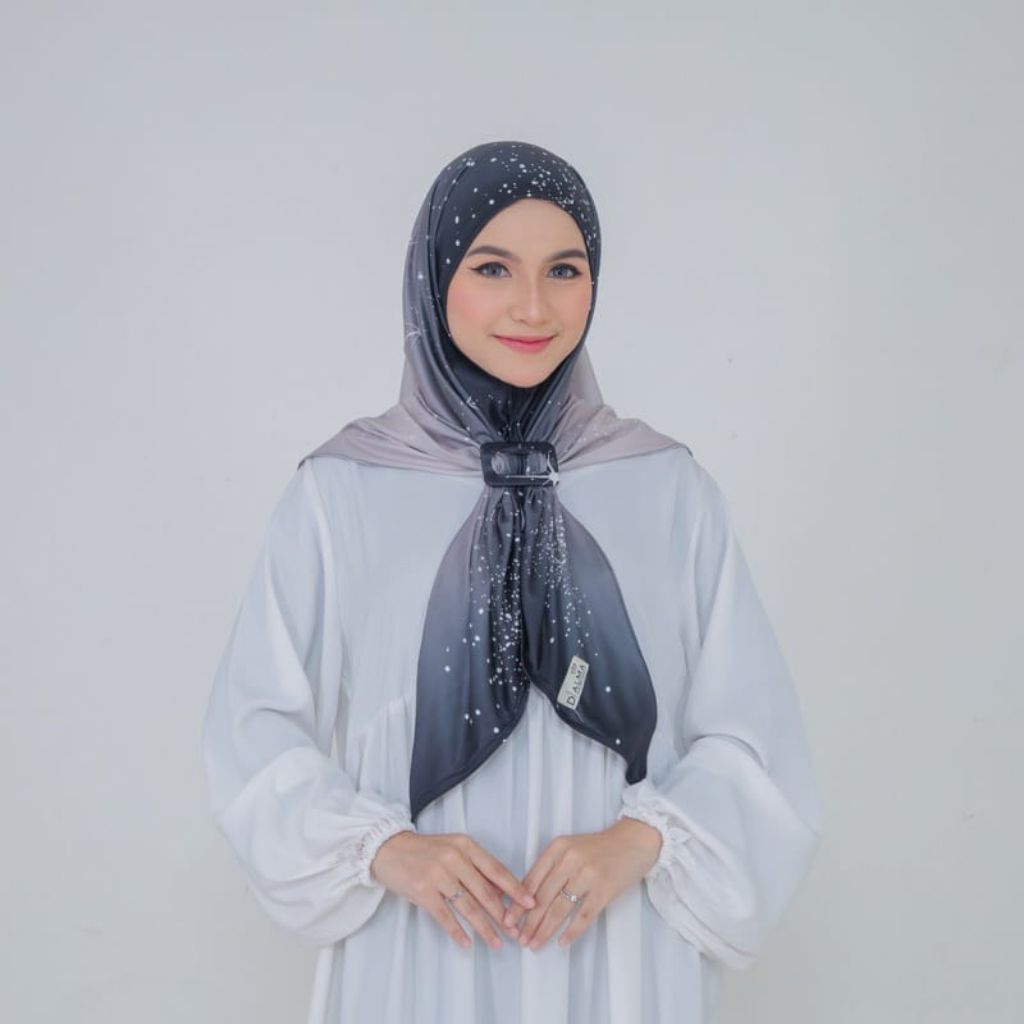 Hijab segita instan printing Gradasi Galaxi. Jilbab instan . Hijab muslim-Kerudung syari,wanita
