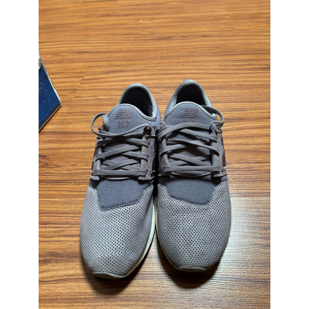 sepatu sneakers new balance 247 ORIGINAL LIKE NEW