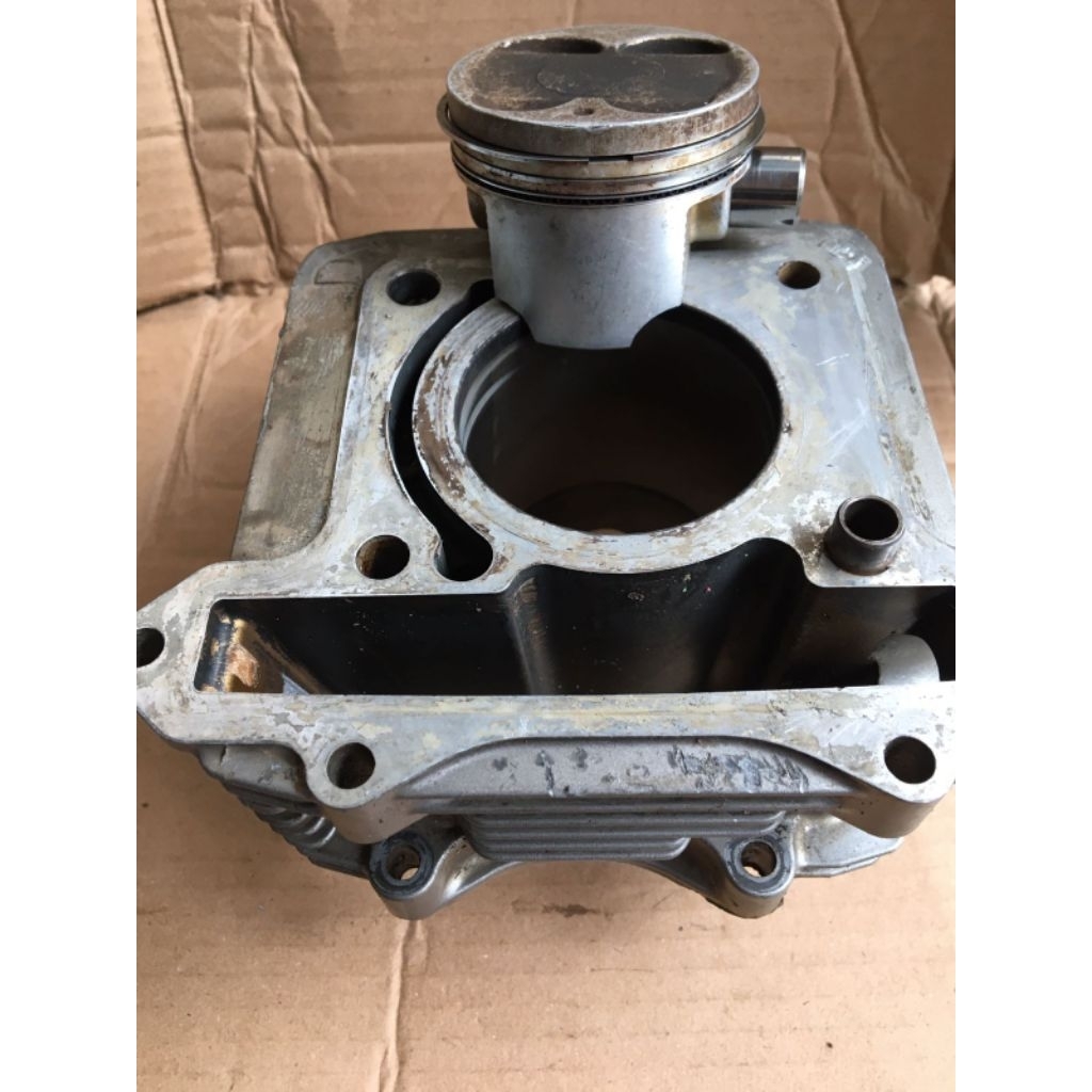 Blok cylinder blok boring satria Fu original minus