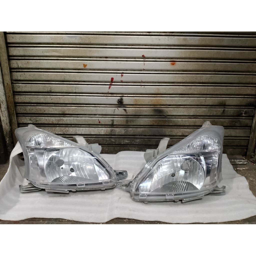 headlamp Avanza new Xenia tahun 2012-2013-2014 original copotan