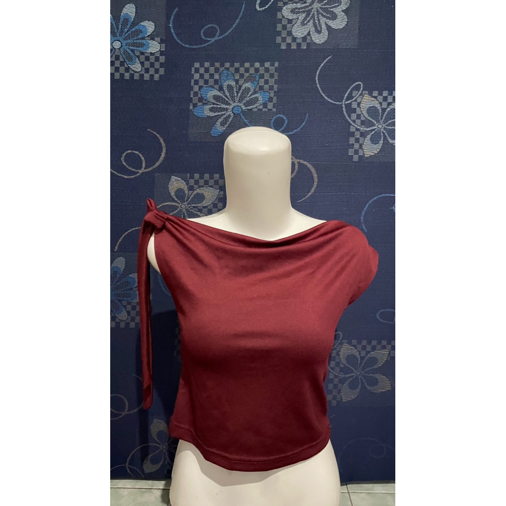 crop top sabrina tali samping