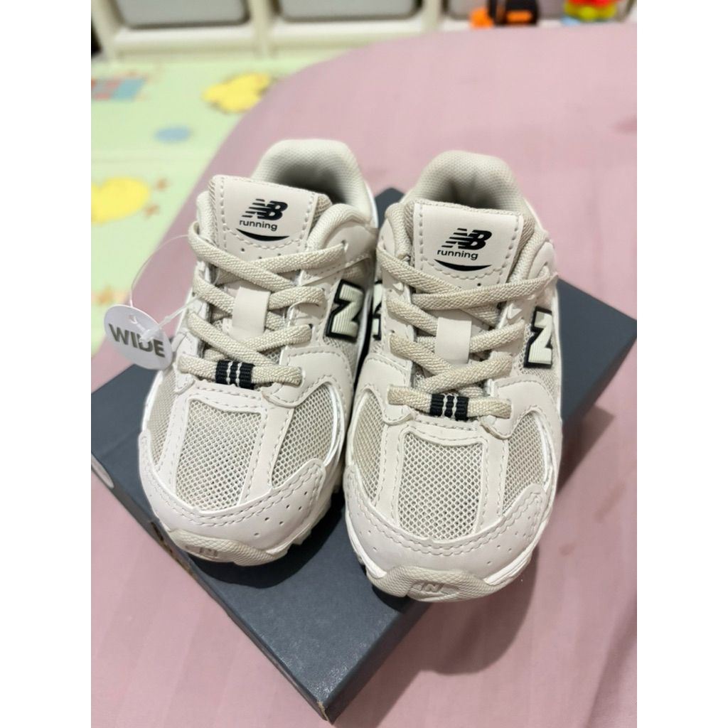 Sepatu anak Nb 530 New Balance cream original 100%