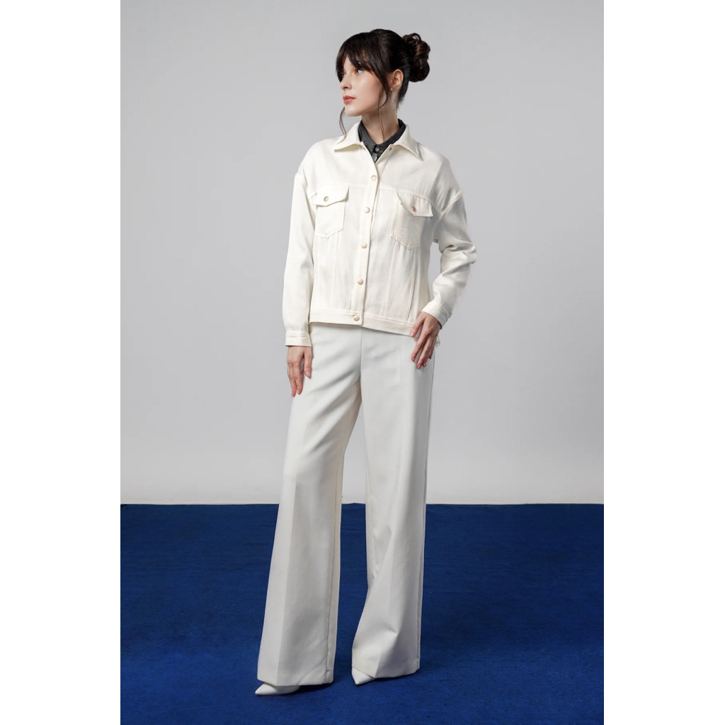 Benang Jarum - Helga Pleated Denim Jacket - Off White - XS  { NEW }