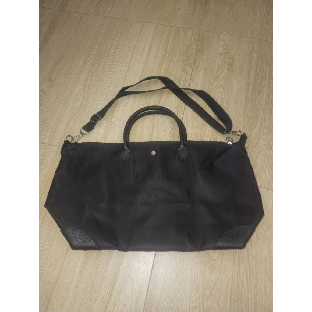 Tas Lipat/Travel Bag/Tas Besar/Tas Besar Hitam LC dengan tali panjang (Preloved)