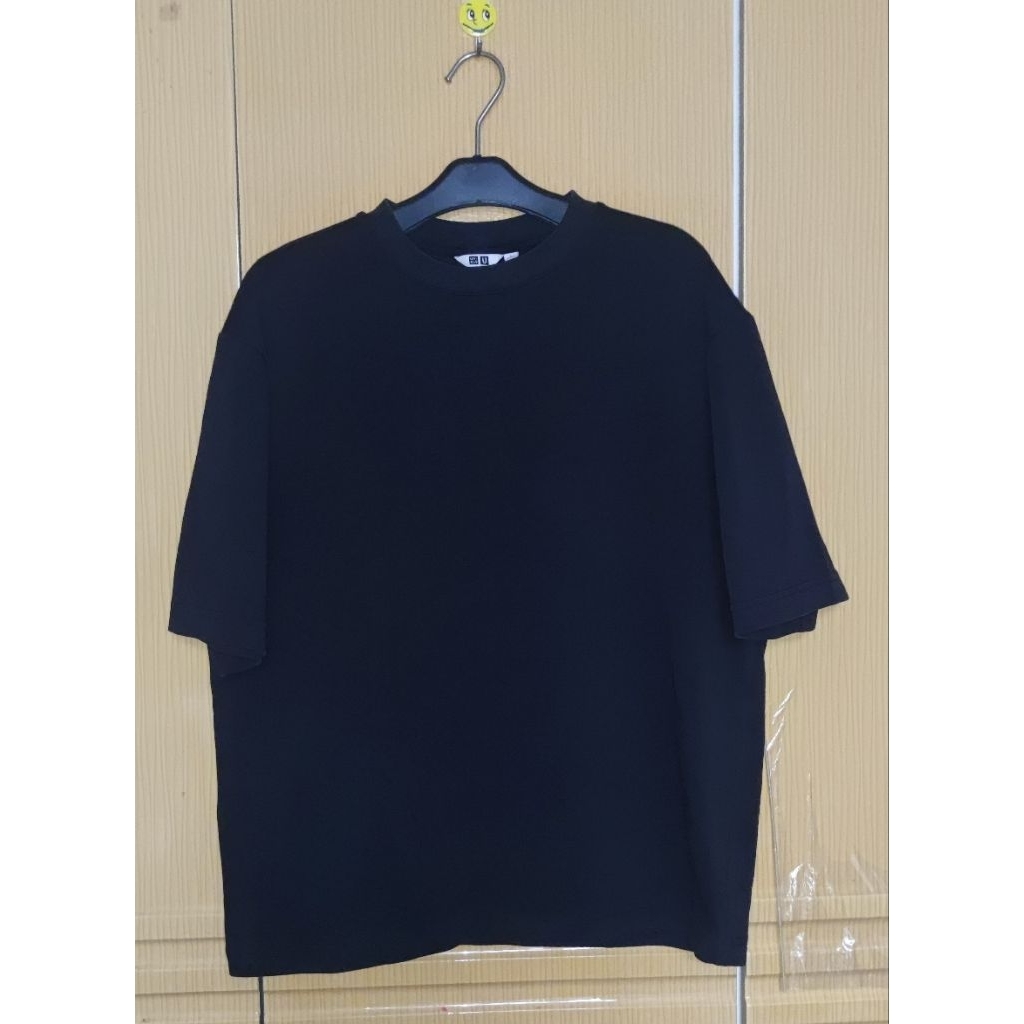 TSHIRT UNIQLO AIRISM BLACK SECOND ORIGINAL