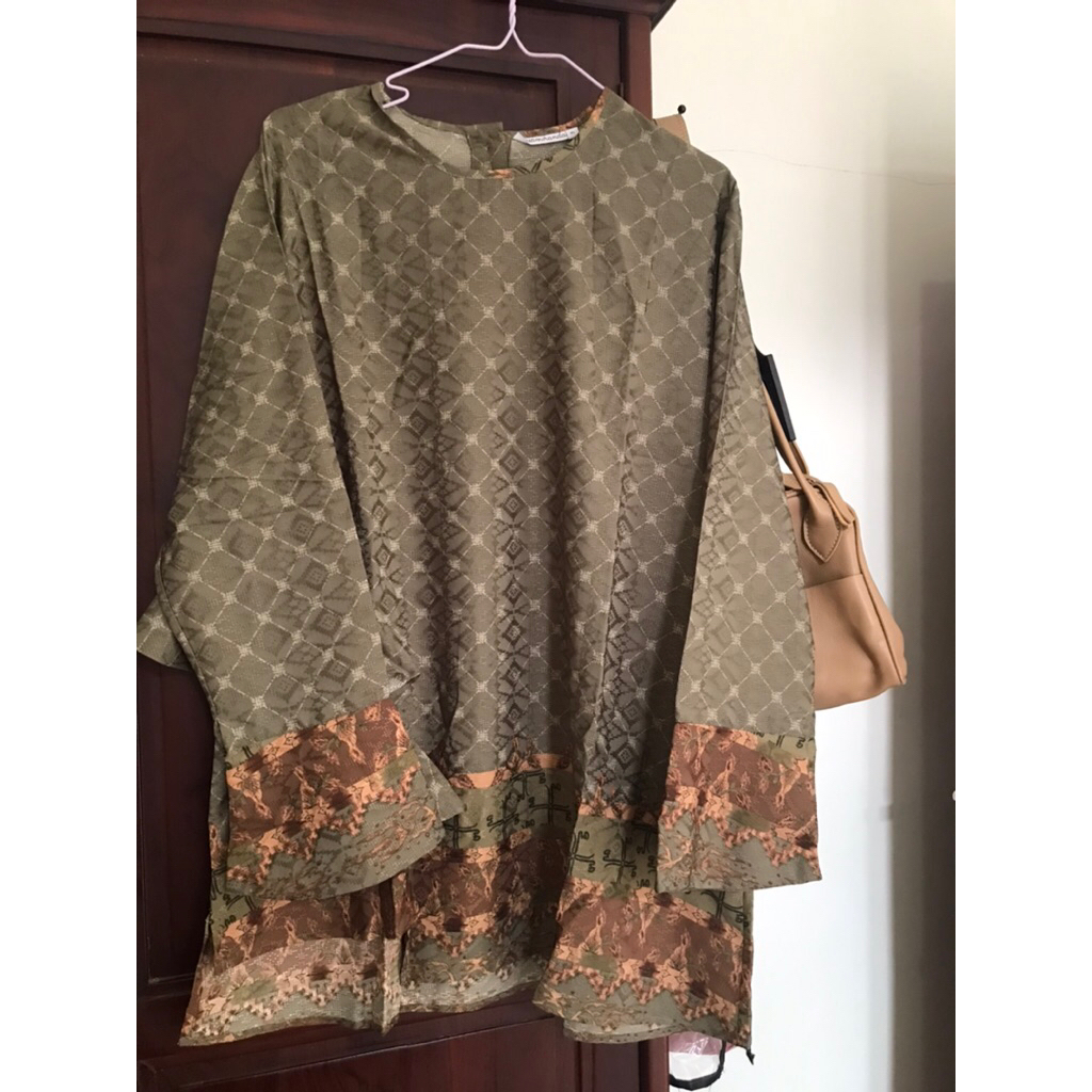 Tunik by riamiranda (preloved)