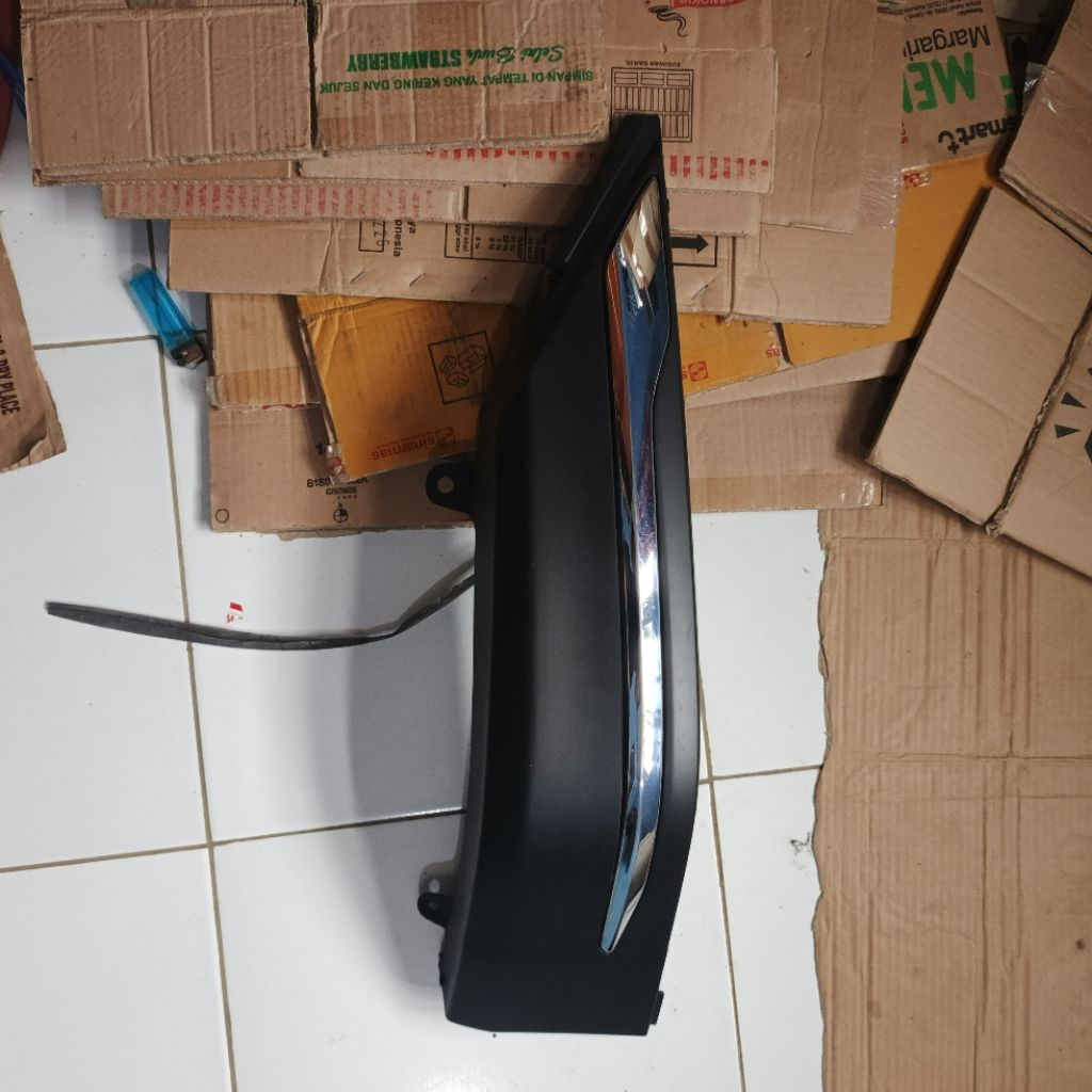 bodykit depan innova reborn venturer