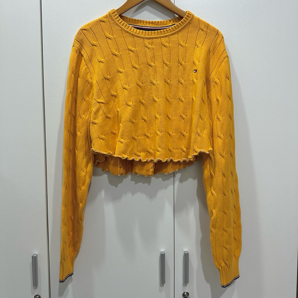 [PRELOVED] TOMMY HILFIGER Crop Sweater Mustard