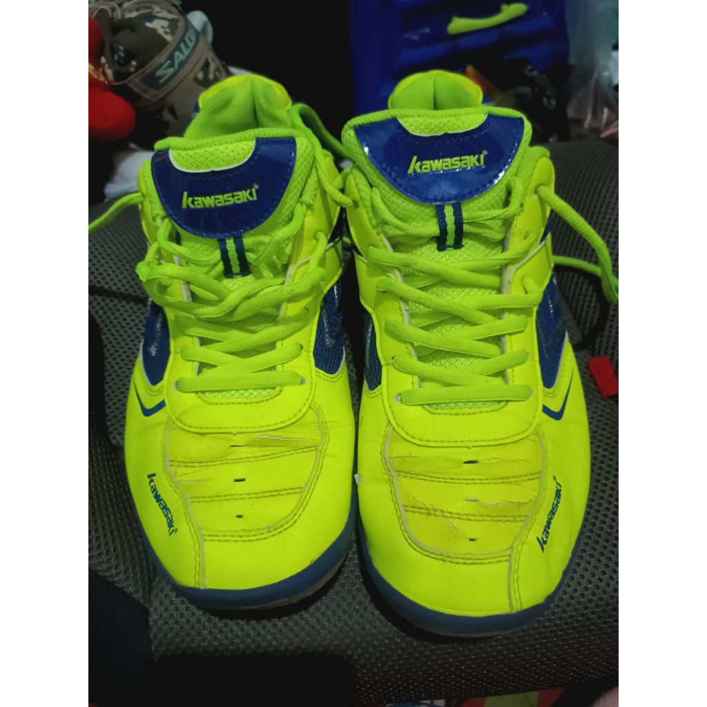 Sepatu Badminton Kawasaki Seken
