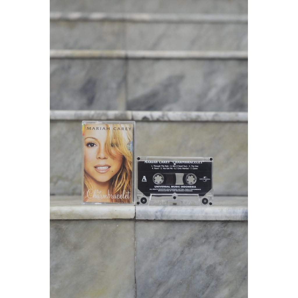Kaset pita Mariah Carey Charmbracelet